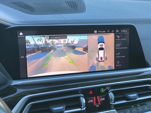 Used 2020 BMW X7 xDrive40i w/ Premium Package image 14