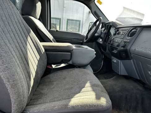 Used 2012 Ford F450 XL image 12