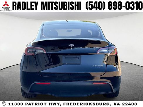 Used 2023 Tesla Model Y Long Range AWD/4WD image 16