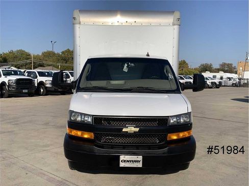 Used 2023 Chevrolet Express 4500 Extended w/ Power Convenience Package image 11