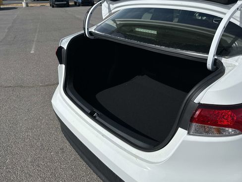 Used 2026 Toyota Corolla LE image 15