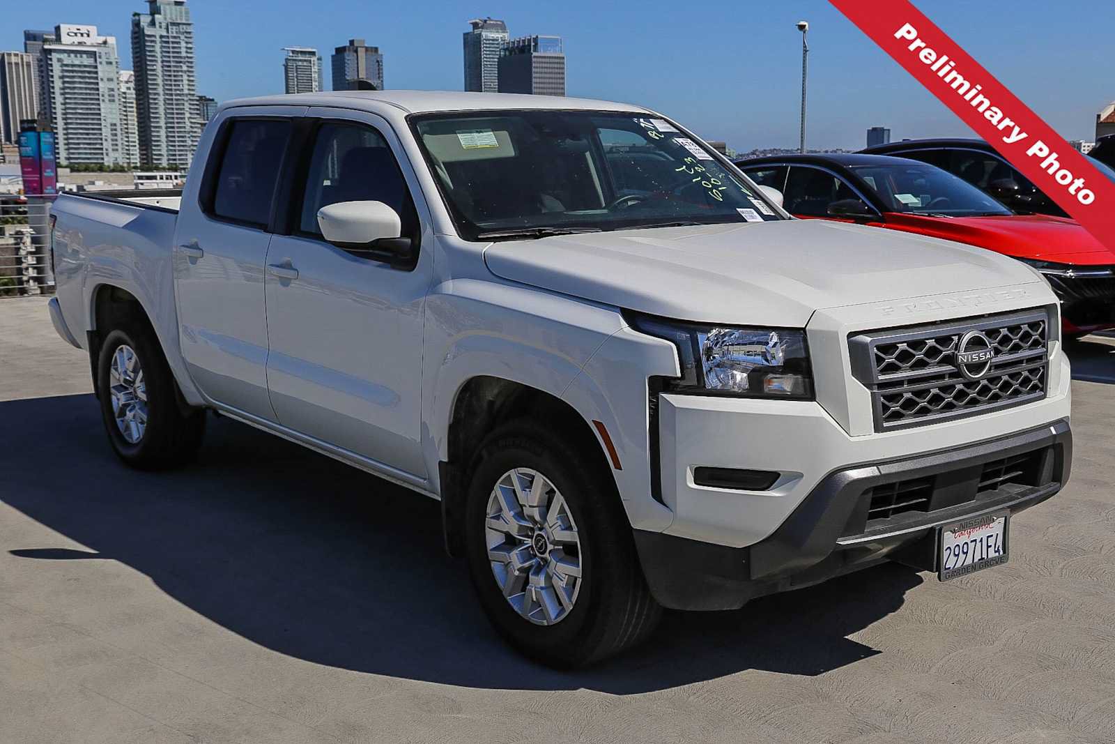 Used 2022 Nissan Frontier SV RWD image 3