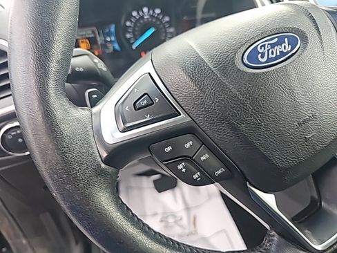 Used 2020 Ford Edge SEL w/ Cold Weather Package image 19