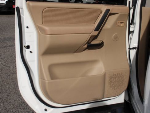 Used 2013 Nissan Titan SV w/ SV Value Truck Pkg image 30