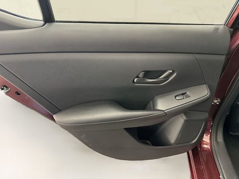 Used 2024 Nissan Sentra SV image 26