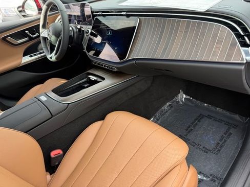New 2026 Mercedes-Benz E 350 4MATIC Sedan image 27