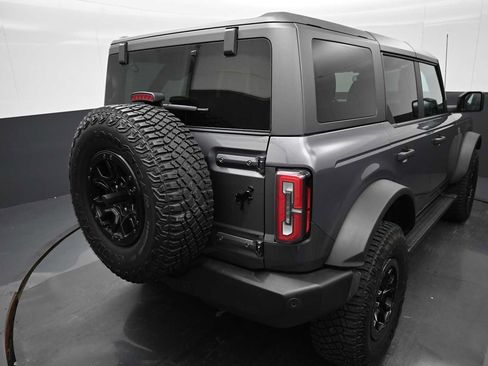 Used 2023 Ford Bronco Wildtrak AWD/4WD image 14