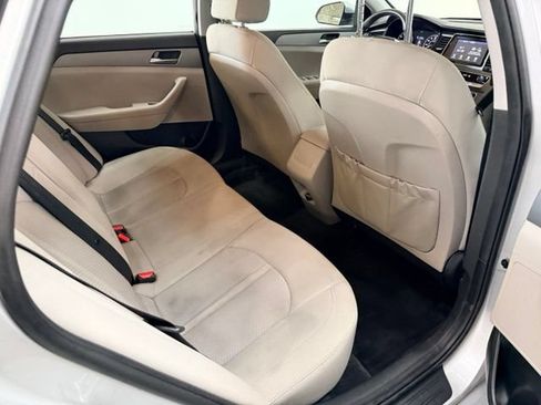 Used 2019 Hyundai Sonata SE FWD image 39