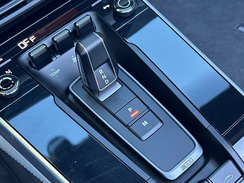 Used 2022 Porsche 911 Turbo S image 28