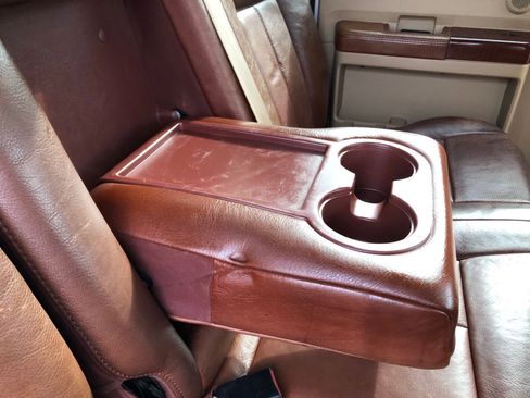 Used 2011 Ford F250 King Ranch w/ FX4 Off Road Pkg image 30