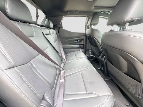 Used 2024 Hyundai Santa Cruz Limited image 28