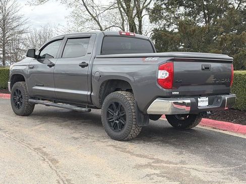 Used 2019 Toyota Tundra SR5 w/ SR5 Upgrade Package image 8