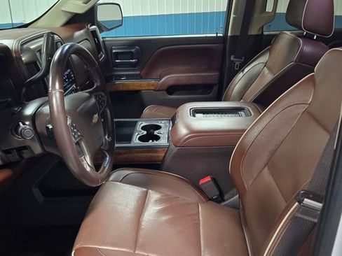 Used 2017 Chevrolet Silverado 1500 High Country image 11