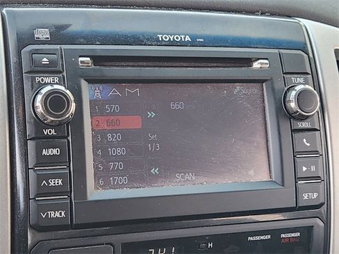 Used 2013 Toyota Tacoma PreRunner image 26