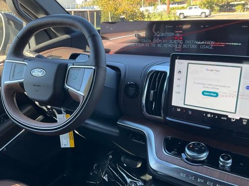 New 2025 Ford Expedition Max King Ranch image 54