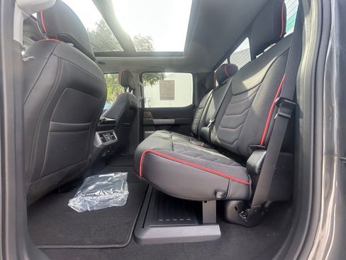 New 2026 Ford F250 Lariat w/ Black Appearance Package image 36