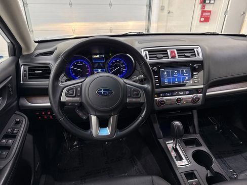 Used 2016 Subaru Outback 2.5i Limited image 16
