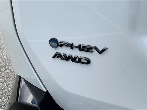 Used 2026 Toyota RAV4 XSE w/ Panoramic Sun Roof Package AWD/4WD image 31