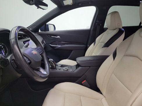 Used 2019 Cadillac XT4 Sport AWD/4WD image 17