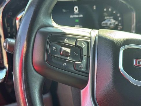 Certified 2025 GMC Sierra 1500 SLT image 25
