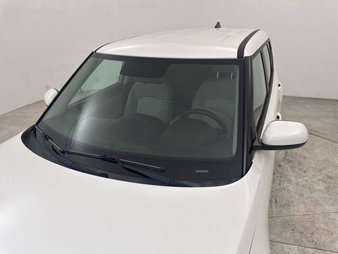 Used 2021 Kia Soul LX FWD image 13