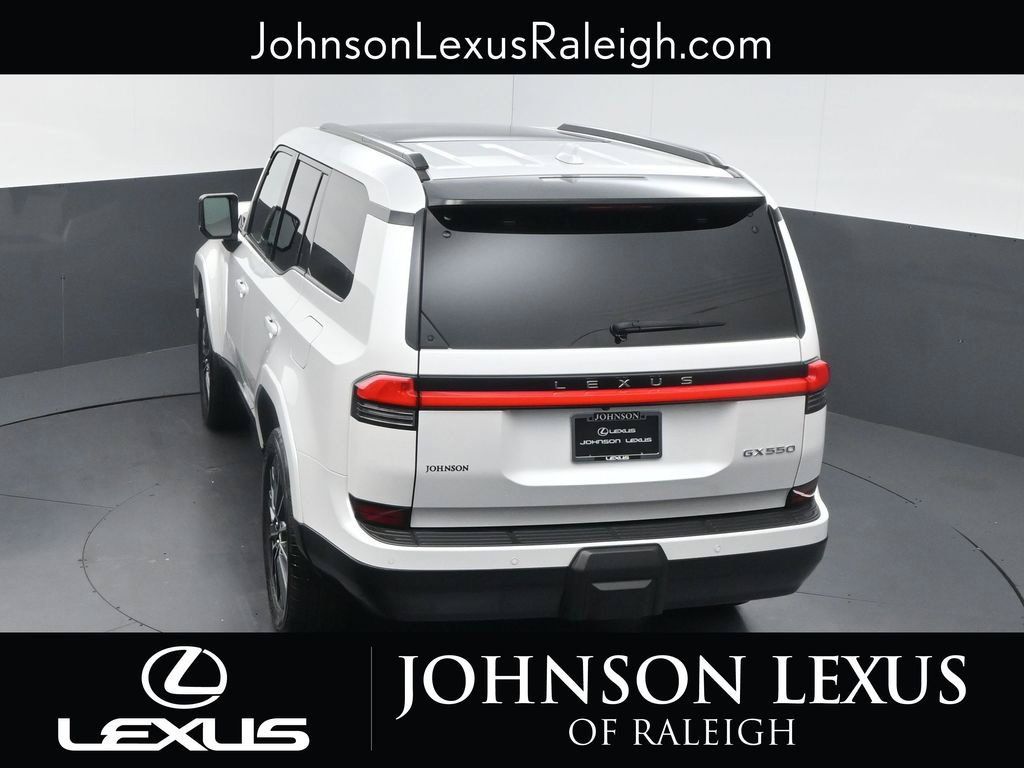 Used 2024 Lexus GX 550 w/ Cold Area Package AWD/4WD image 27