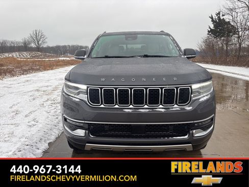 Used 2022 Jeep Wagoneer Series III w/ Premium Group I image 12