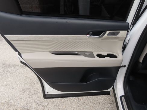 Used 2025 Hyundai Palisade Calligraphy FWD image 20