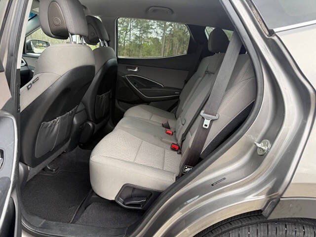 Used 2018 Hyundai Santa Fe Sport w/ Cargo Package FWD image 22