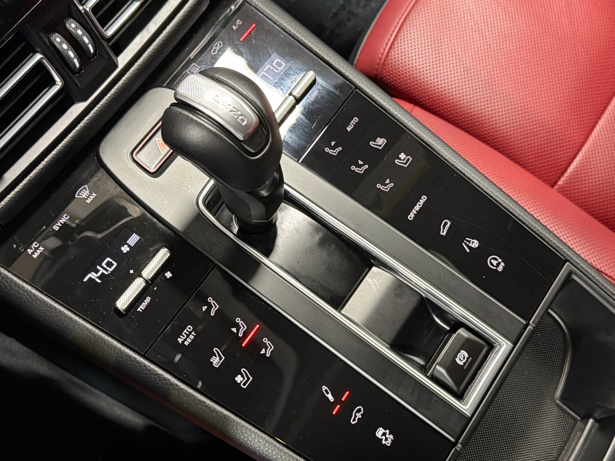 Used 2026 Porsche Macan S AWD/4WD image 28