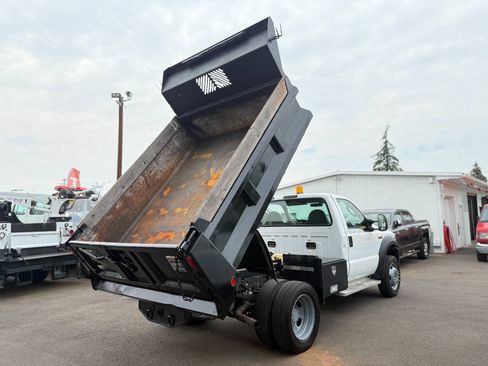 Used 2006 Ford F450 2WD Regular Cab Super Duty image 22