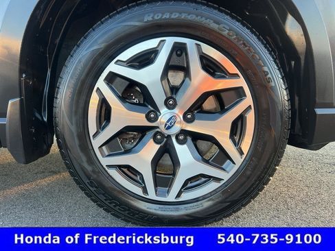 Used 2019 Subaru Forester Premium w/ All-Weather Package image 10