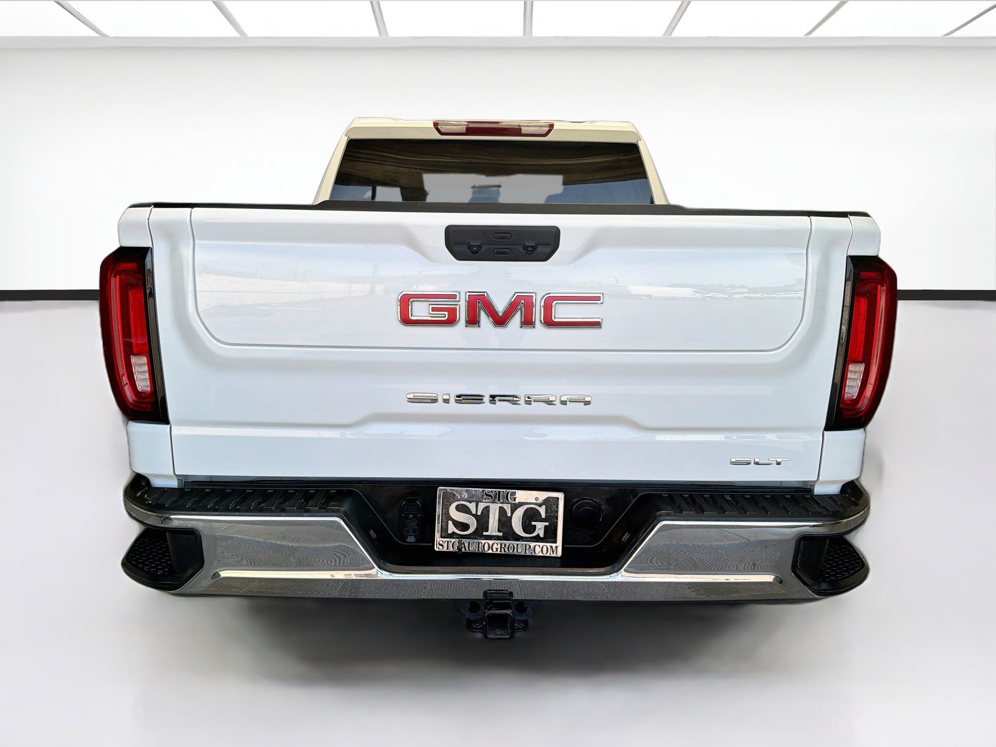 Used 2025 GMC Sierra 1500 SLT RWD image 5