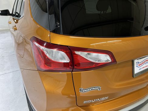Certified 2019 Chevrolet Equinox LT FWD image 10