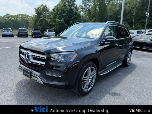 Certified 2022 Mercedes-Benz GLS 450 4MATIC image 4