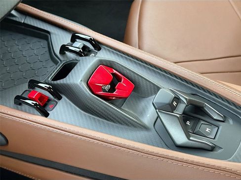 Used 2024 Lamborghini Revuelto Coupe image 16