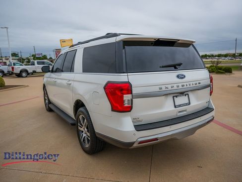 Certified 2024 Ford Expedition Max XLT RWD image 5