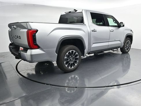 Used 2026 Toyota Tundra Limited AWD/4WD image 8