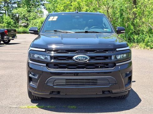 Used 2022 Ford Expedition Max Limited AWD/4WD image 2