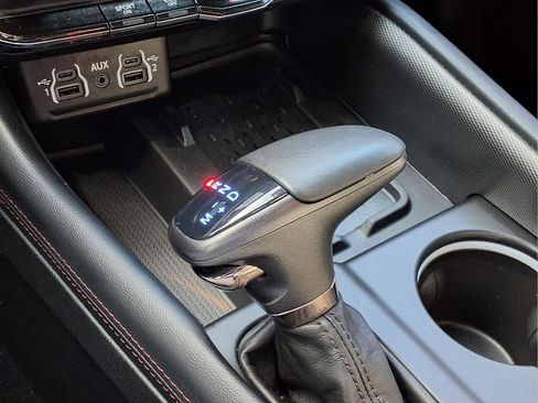 Used 2025 Dodge Durango R/T AWD/4WD image 18