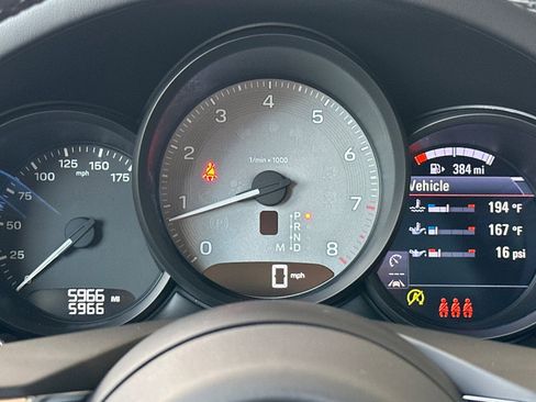 Certified 2025 Porsche Macan S image 25