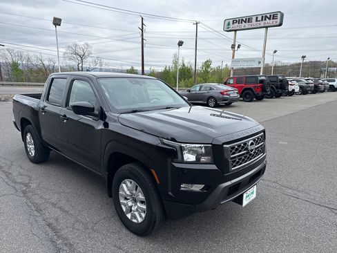Used 2024 Nissan Frontier SV w/ SV Convenience Package AWD/4WD image 1
