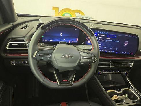 Certified 2024 Chevrolet Traverse RS AWD/4WD image 15