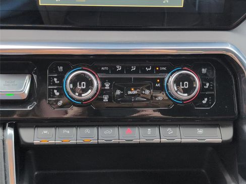 Used 2024 GMC Sierra 1500 Denali Ultimate image 21