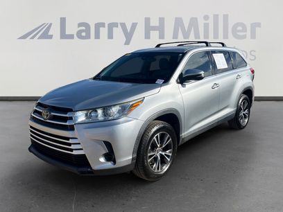 Used 2019 Toyota Highlander LE