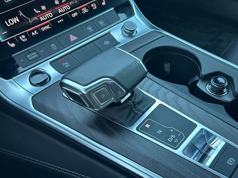 Used 2023 Audi A6 Premium Plus w/ Premium Plus Package image 20