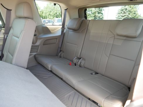 Used 2020 GMC Yukon SLT w/ Open Road Package AWD/4WD image 36