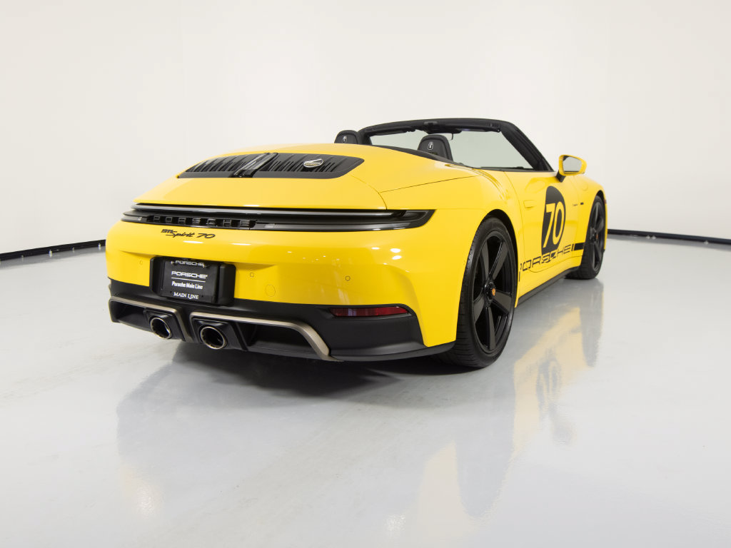 Certified 2026 Porsche 911 Carrera GTS RWD image 10