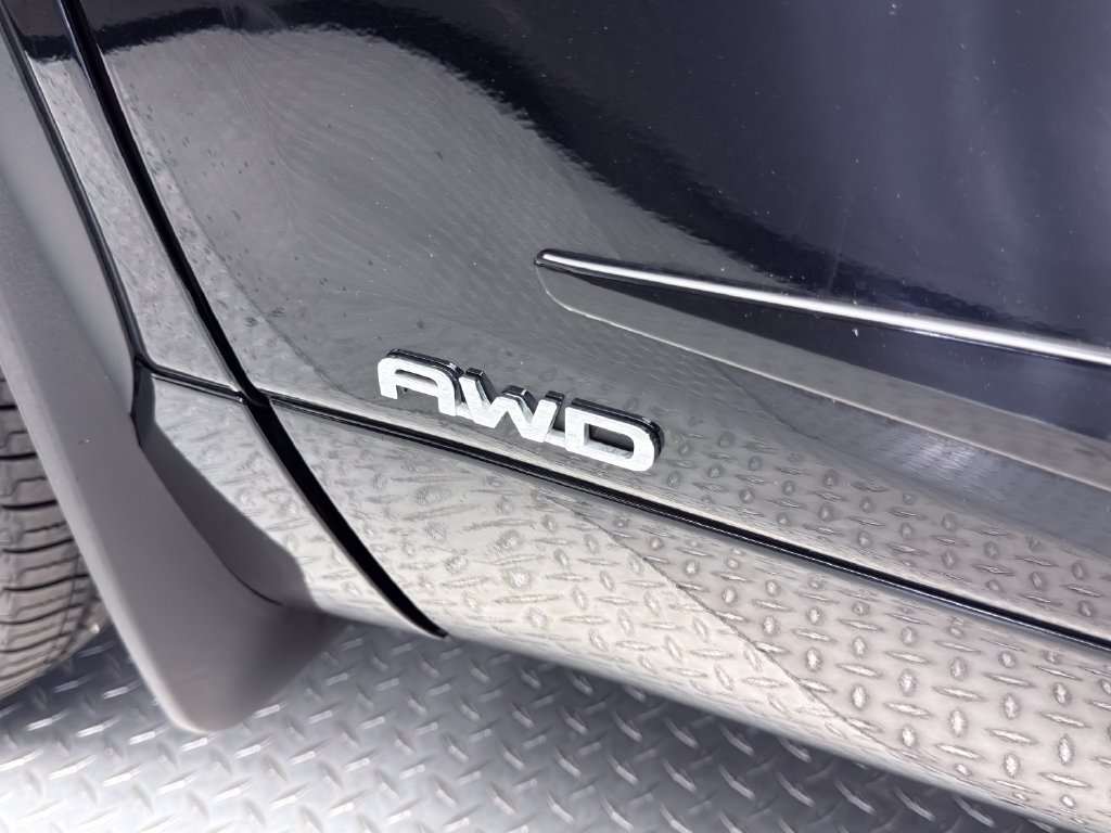 Certified 2026 Toyota Highlander XLE AWD/4WD image 10