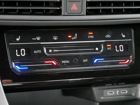 New 2025 Volkswagen Jetta Sport image 10